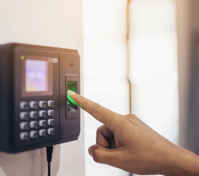 Fingerabdruckscanner zur Zeiterfassung.